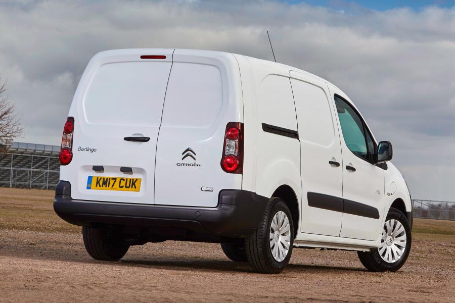  Citroen Berlingo Van L2 Full Electric 2017 года  (UK) (фото 5 из 14)